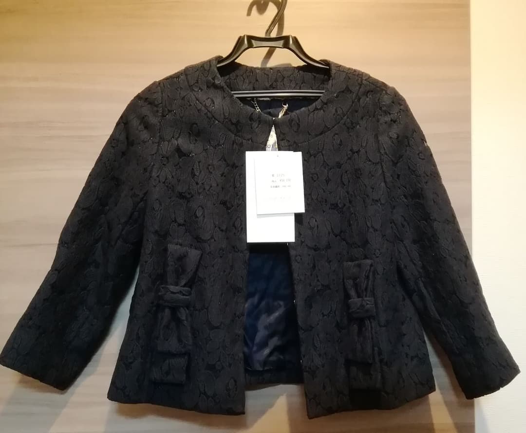 ドンルサロン　グレシャスレースジャケットとスカートセットアップ　ネイビー