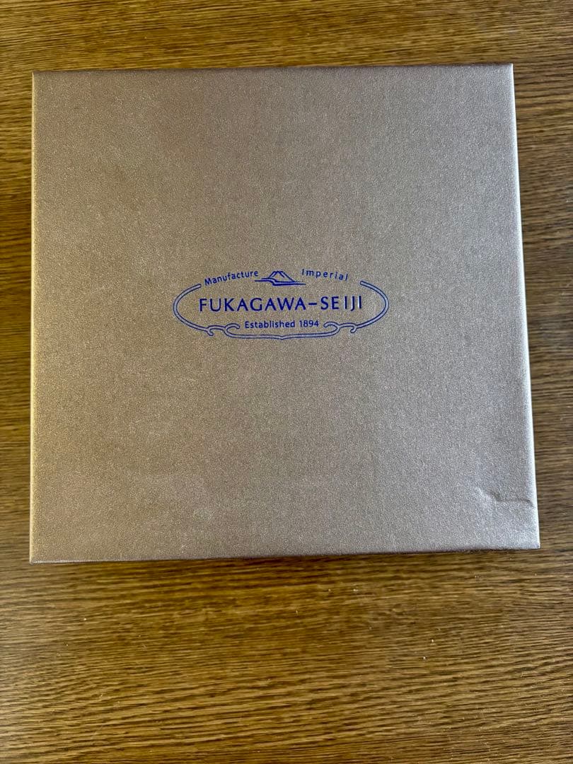 新品未使用 深川製磁 アルテプレート 松 2枚組 皿 食器 深川 宮内庁御用達