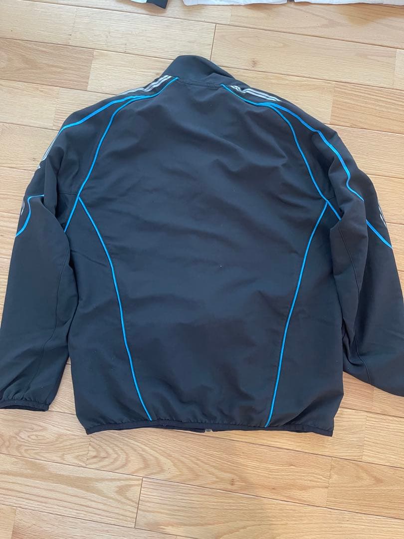 ミズノ　テニスウェア　ジャケット