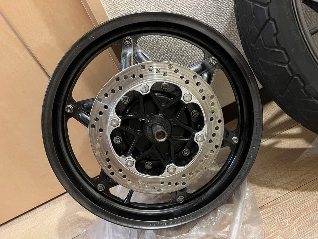 cbr400f ホイール前後