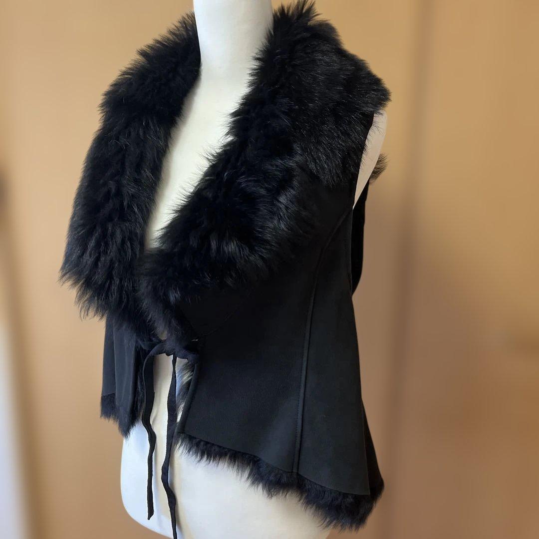 インゲボルグ 羊皮レザーベスト