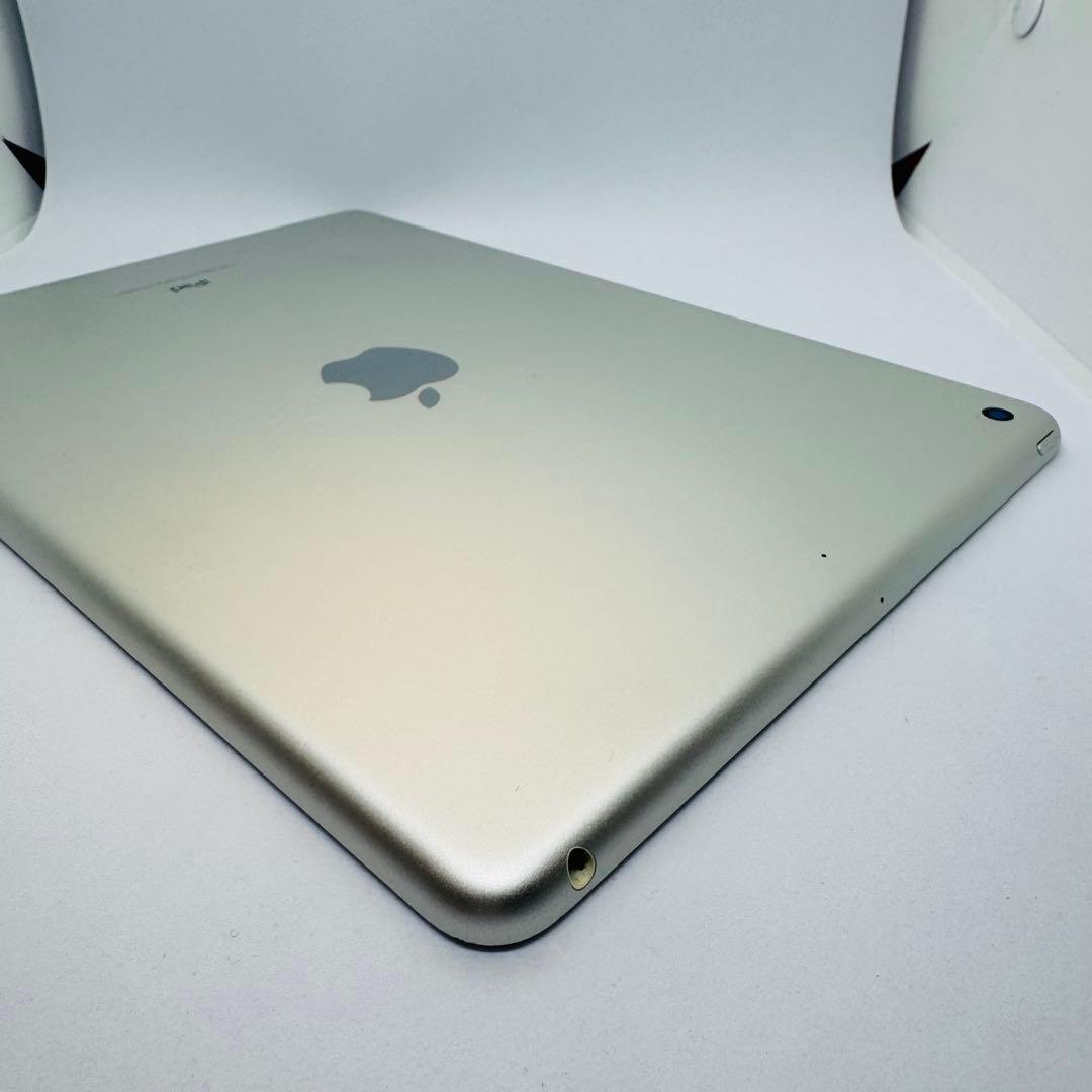 【新品バッテリー】iPad6 32GB本体 シルバーWiFiモデル