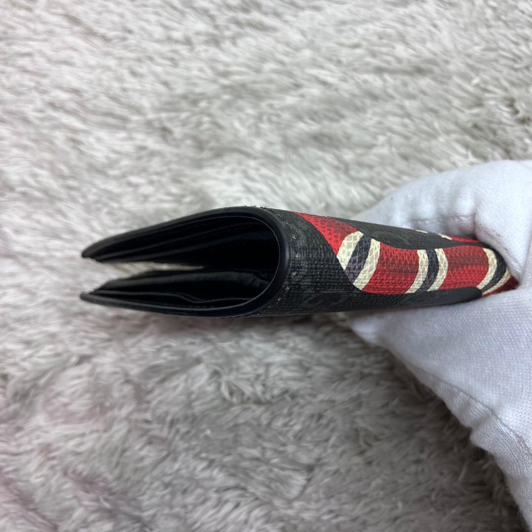 極美品✨GUCCI キングスネーク GGスプリーム 二つ折り財布 GG柄