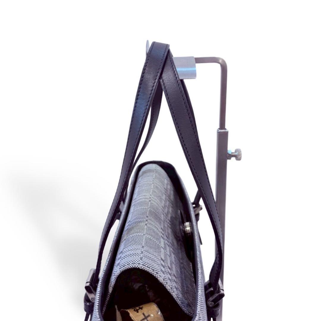 BURBERRY ノバチェック トートバッグ グレー A4収納可 肩掛けかばん