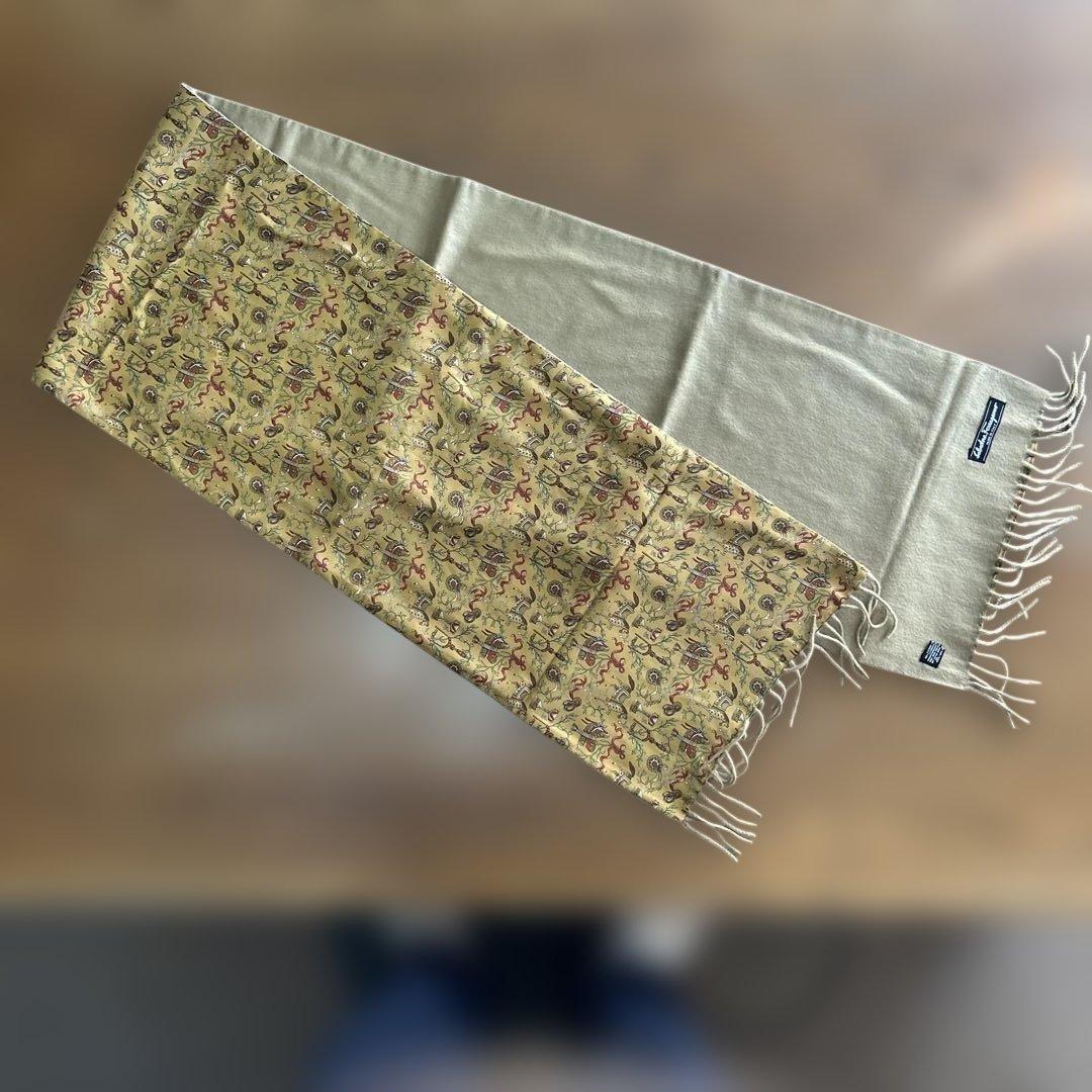 美品）フェラガモ カシミア100%×シルク100% リバーシブル イタリア製