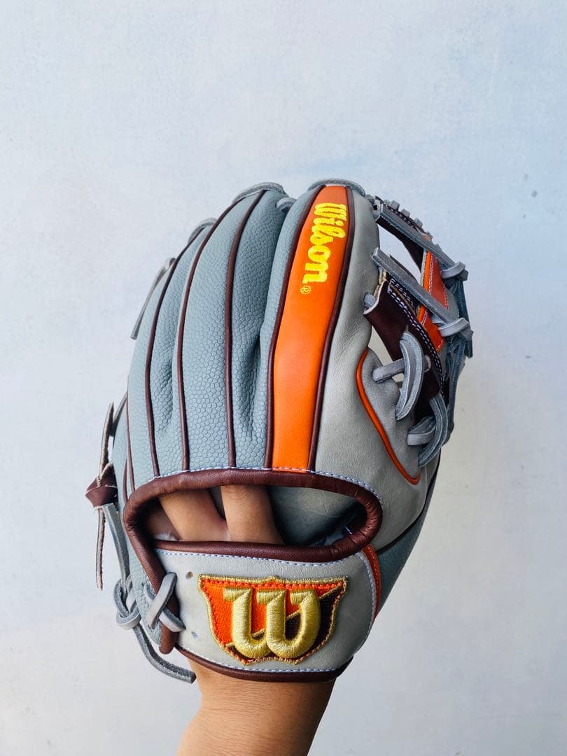 ウィルソン　軟式用グラブ（内野手用）