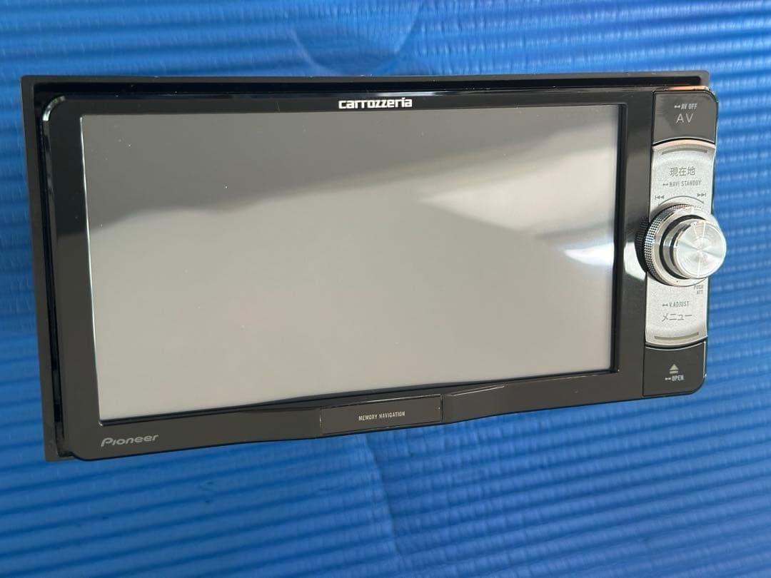 2025年　楽ナビ　AVIC-RW09 HDMI/フルセグ/Bluetooth