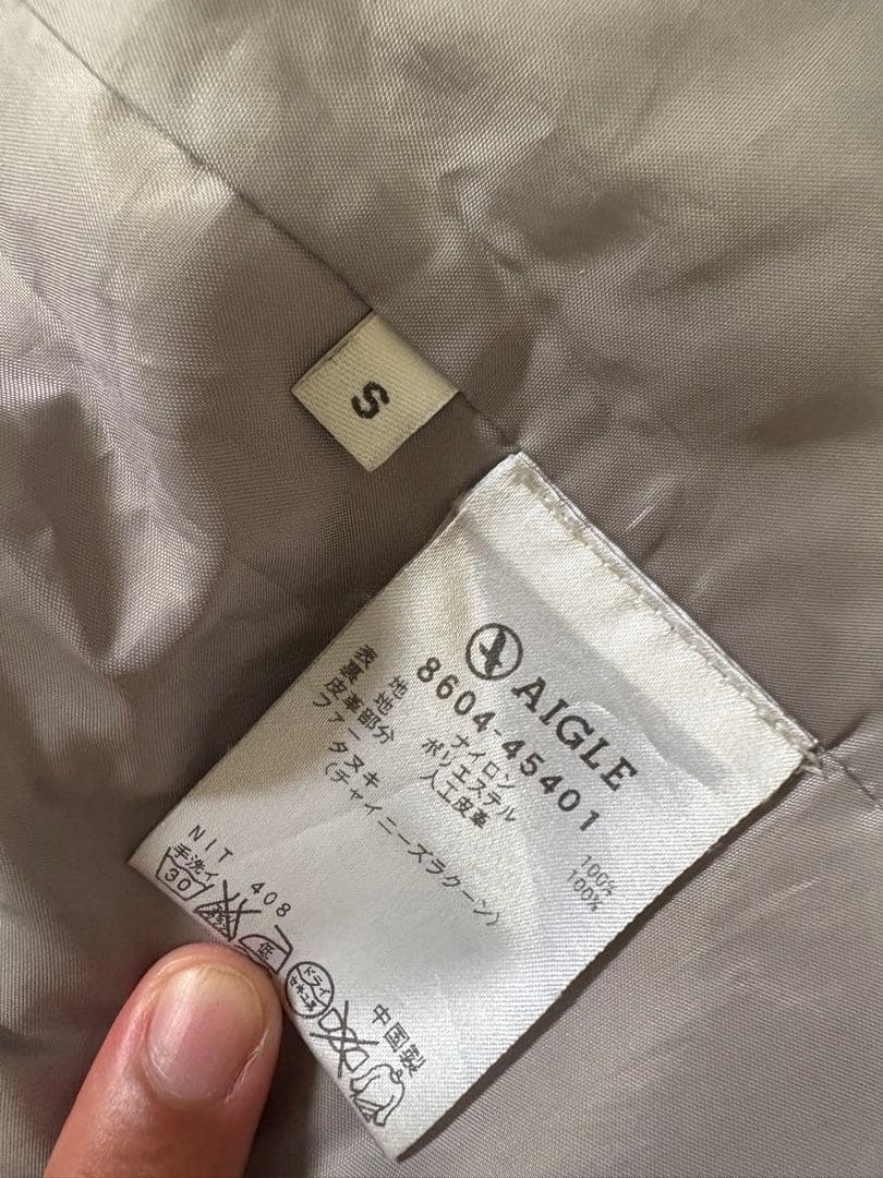 AIGLE エーグル GORETEX ファー付きトレンチコート黒 レディース　S