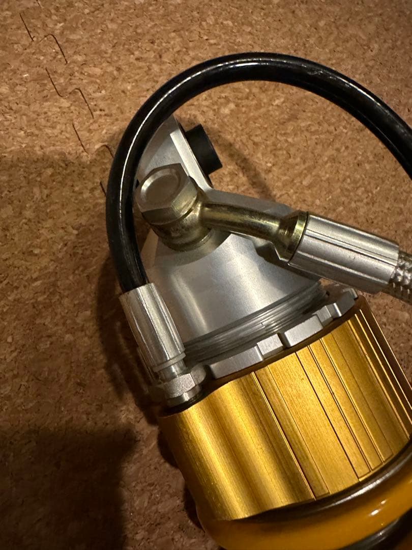 期間限定お値下げ中　MT09 オーリンズリアサスペンション