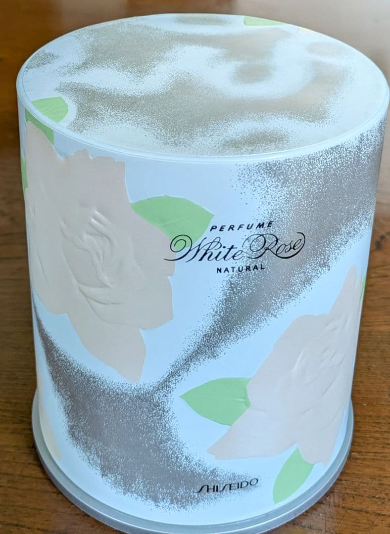 ｒ SHISEIDO ホワイトローズ ナチュラル 32ml