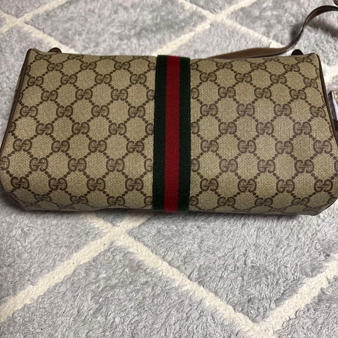 おおまめ！！Gucci GGキャンバス ショルダーバッグ