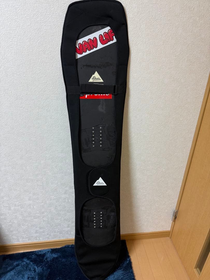 廃盤希少　deus ex machina THE MULE 159スノーボード