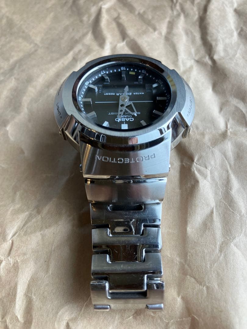 CASIO G-SHOCK AWM-500 ソーラー充電 時計