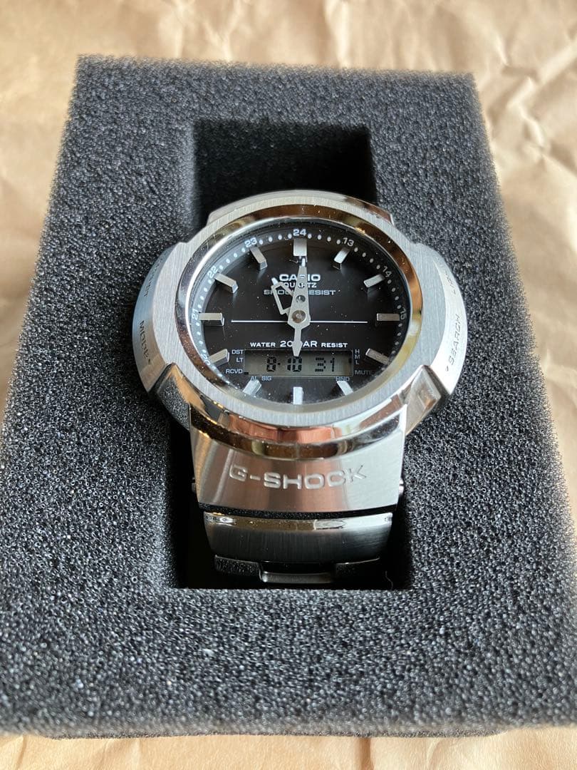 CASIO G-SHOCK AWM-500 ソーラー充電 時計