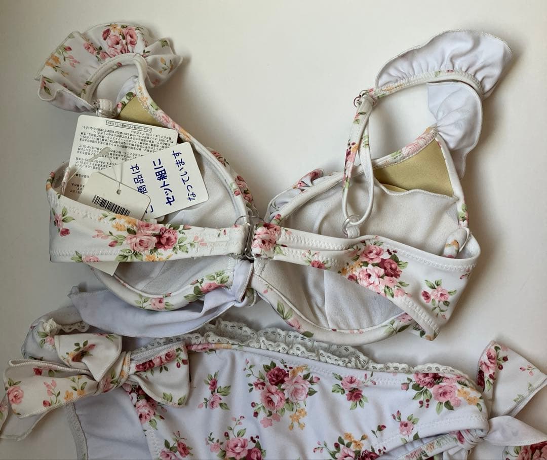 リズリサ　水着3点セット　花柄