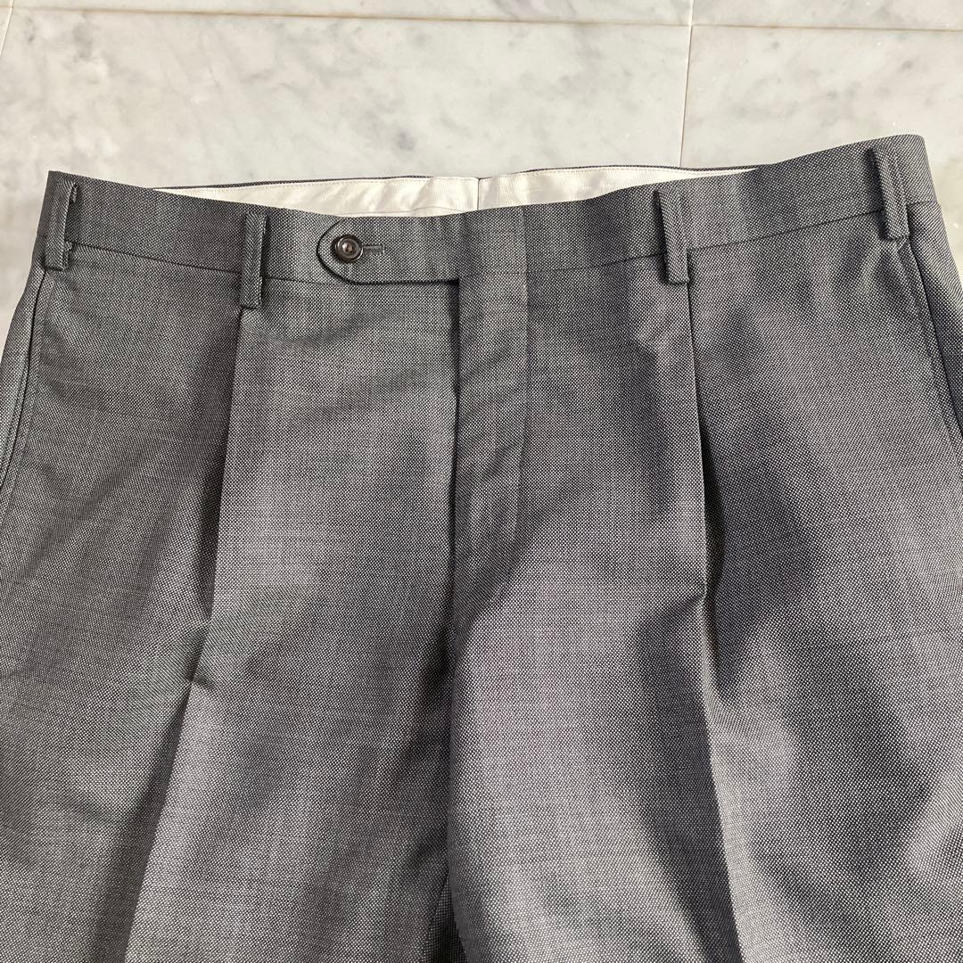 大きいサイズ　バーバリー　春秋物　シルク混生地使用　セットアップ