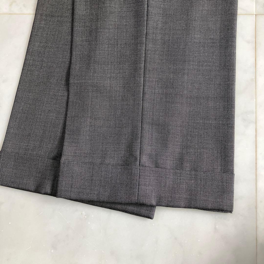 大きいサイズ　バーバリー　春秋物　シルク混生地使用　セットアップ