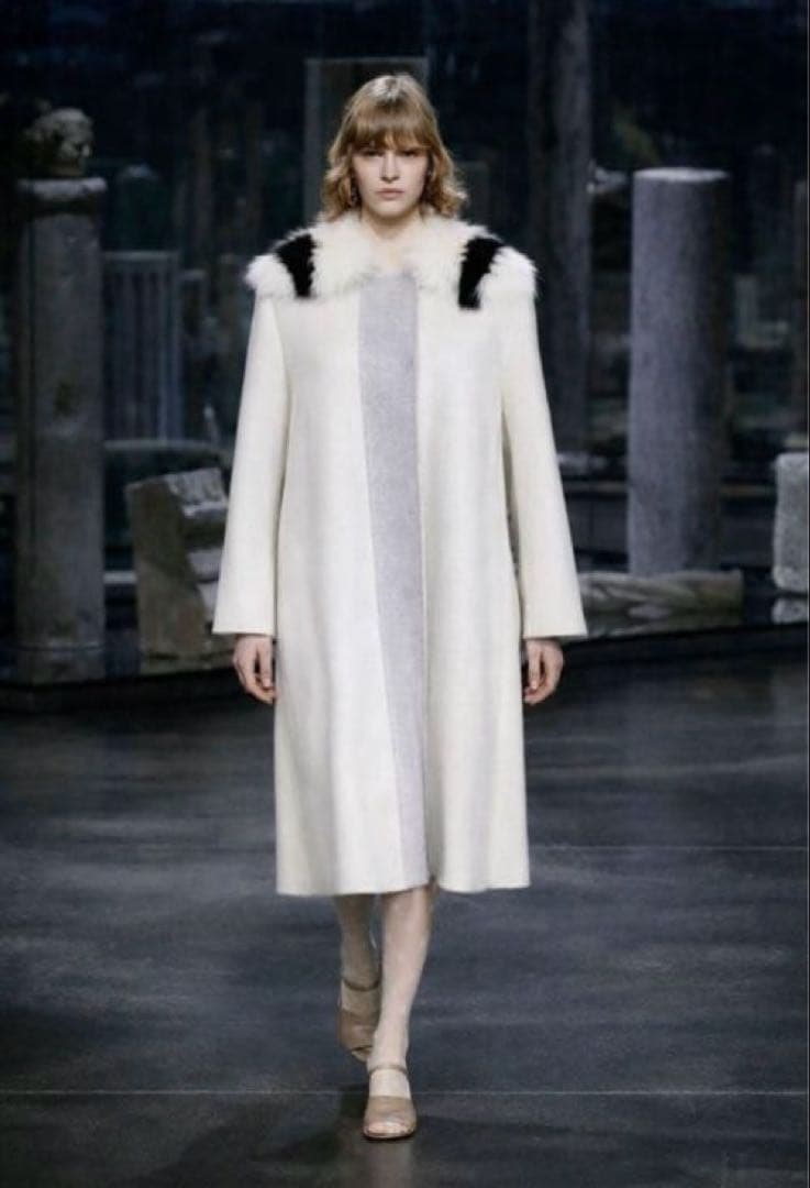 FENDI 毛皮コート カシミヤ100% フォクスファー 42 バイカラー