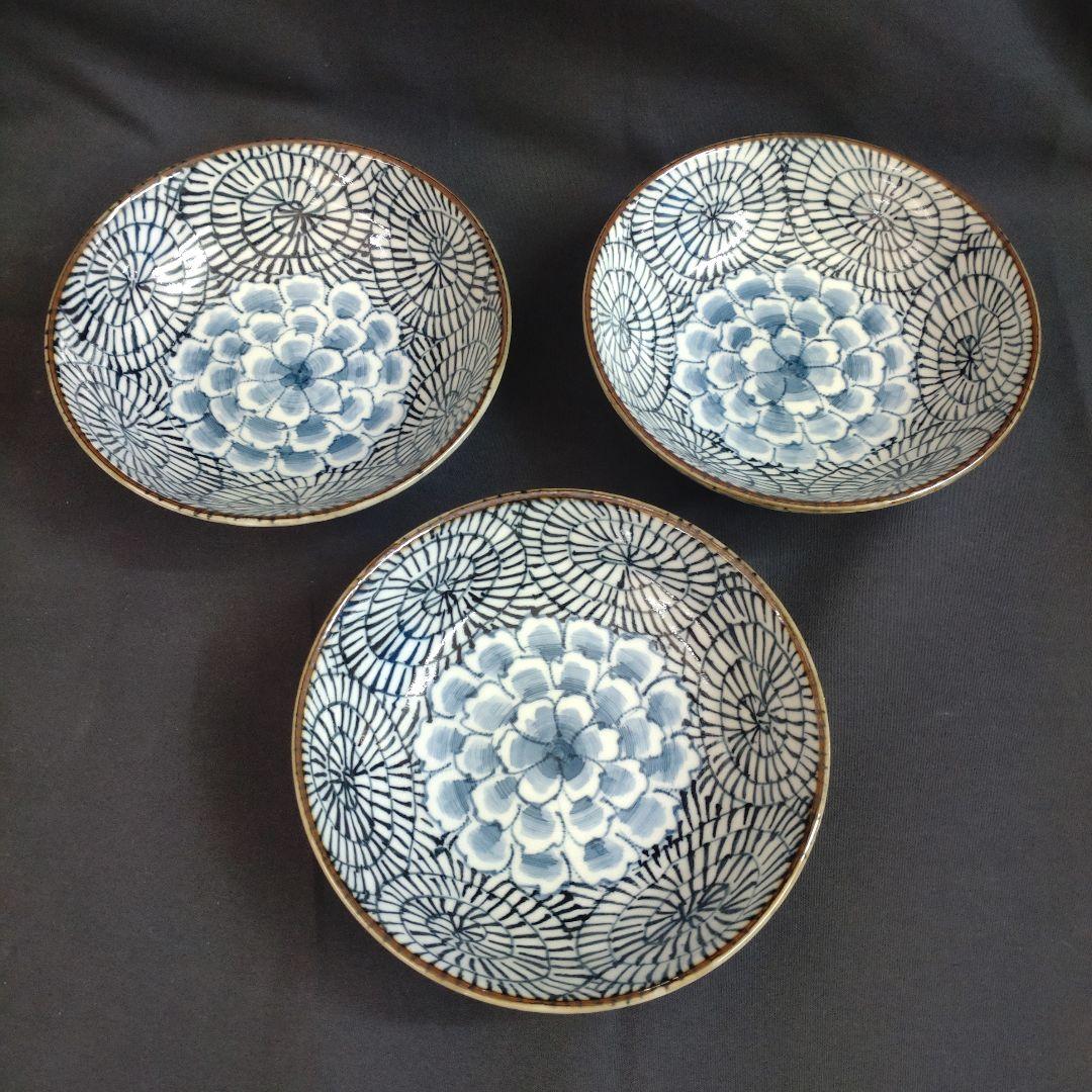 らら、おでん鉢、煮物鉢