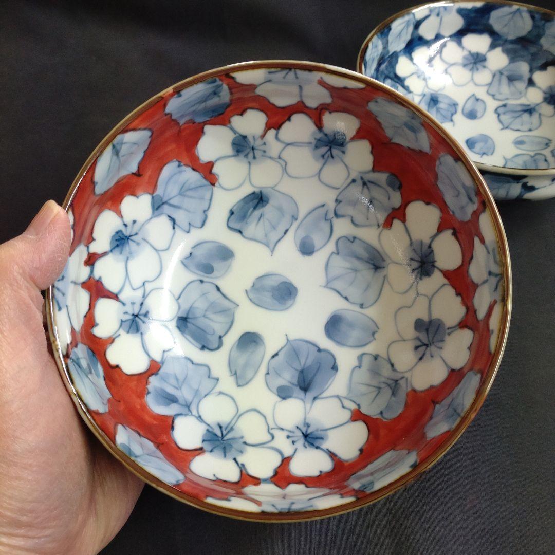 らら、おでん鉢、煮物鉢