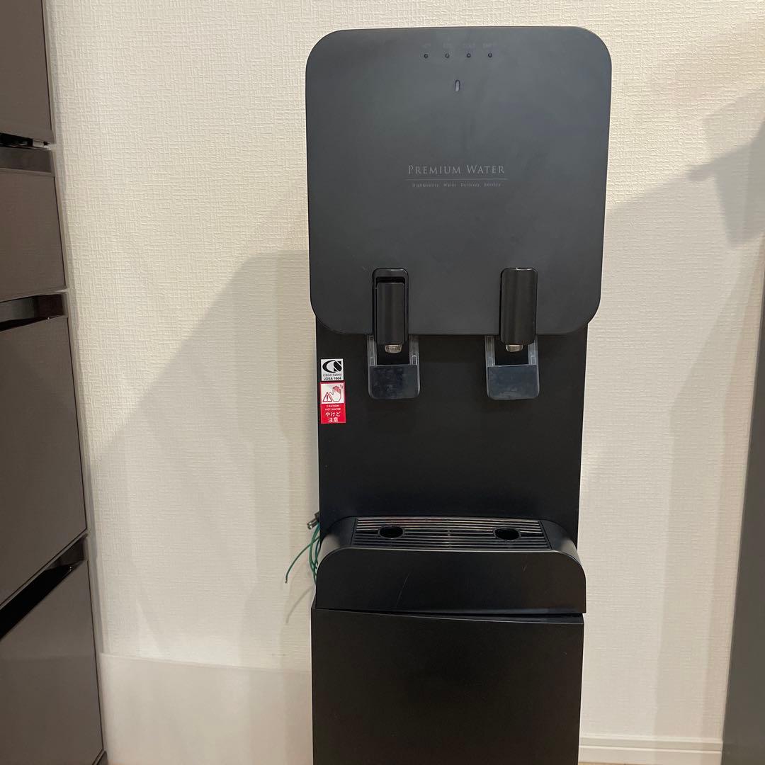 ウォーターサーバー　famfit ブラック