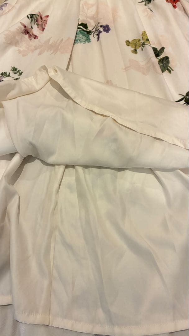 アンド クチュール クラシックフラワーワンピース ホワイト