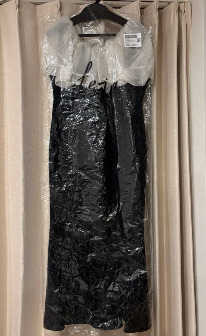 u*b様 【新品未使用】Leja 2way オフショルダーパフスリーブ マーメイ