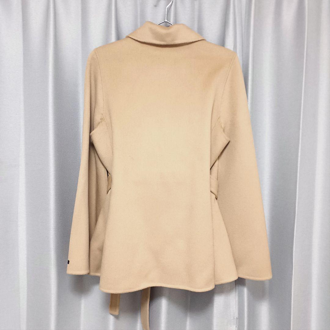 【新品タグ付き】サイドボタンハンドメイドケープジャケット ベージュ
