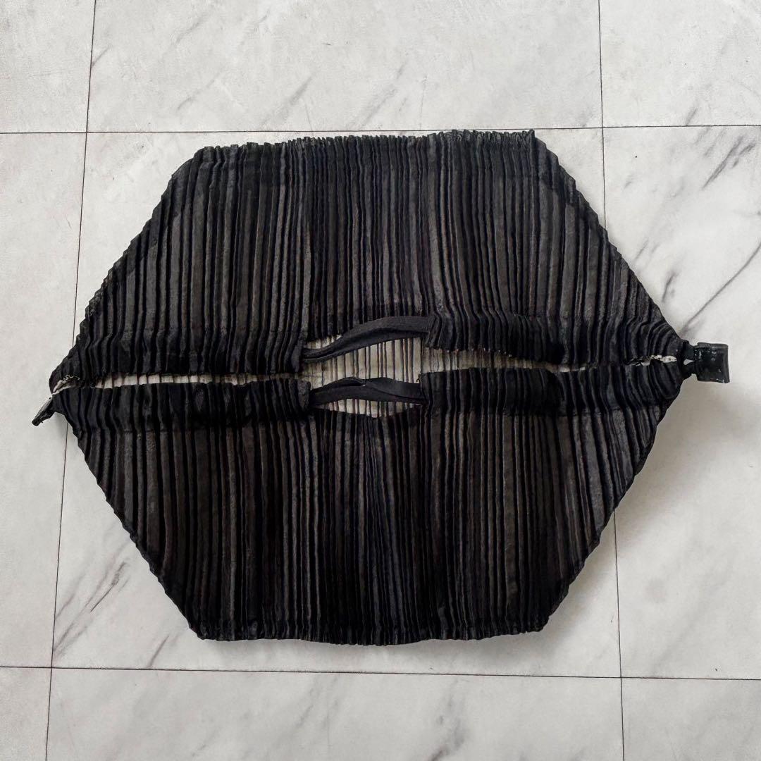 ＊未使用＊ ISSEY MIYAKE / イッセイミヤケ プリーツ トートバッグ