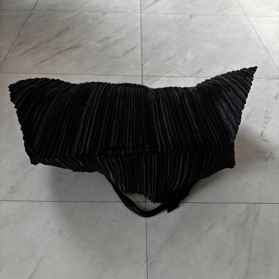 ＊未使用＊ ISSEY MIYAKE / イッセイミヤケ プリーツ トートバッグ