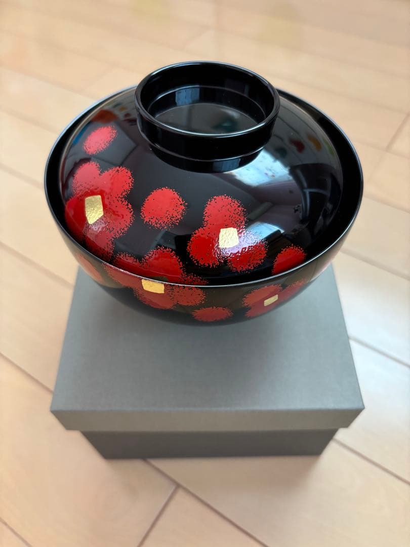 雑煮椀 5客+1客　紅白華 総黒 漆塗り 箱付き