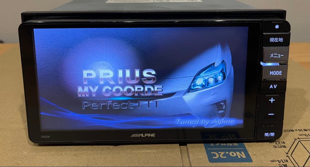 ALPINEアルパイン700Wプリウス30またはその他の車種2017年の地図{P