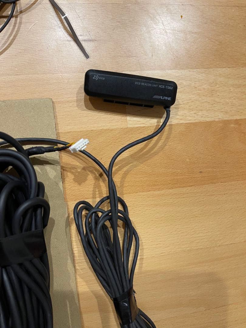 ALPINEアルパイン700Wプリウス30またはその他の車種2017年の地図{P