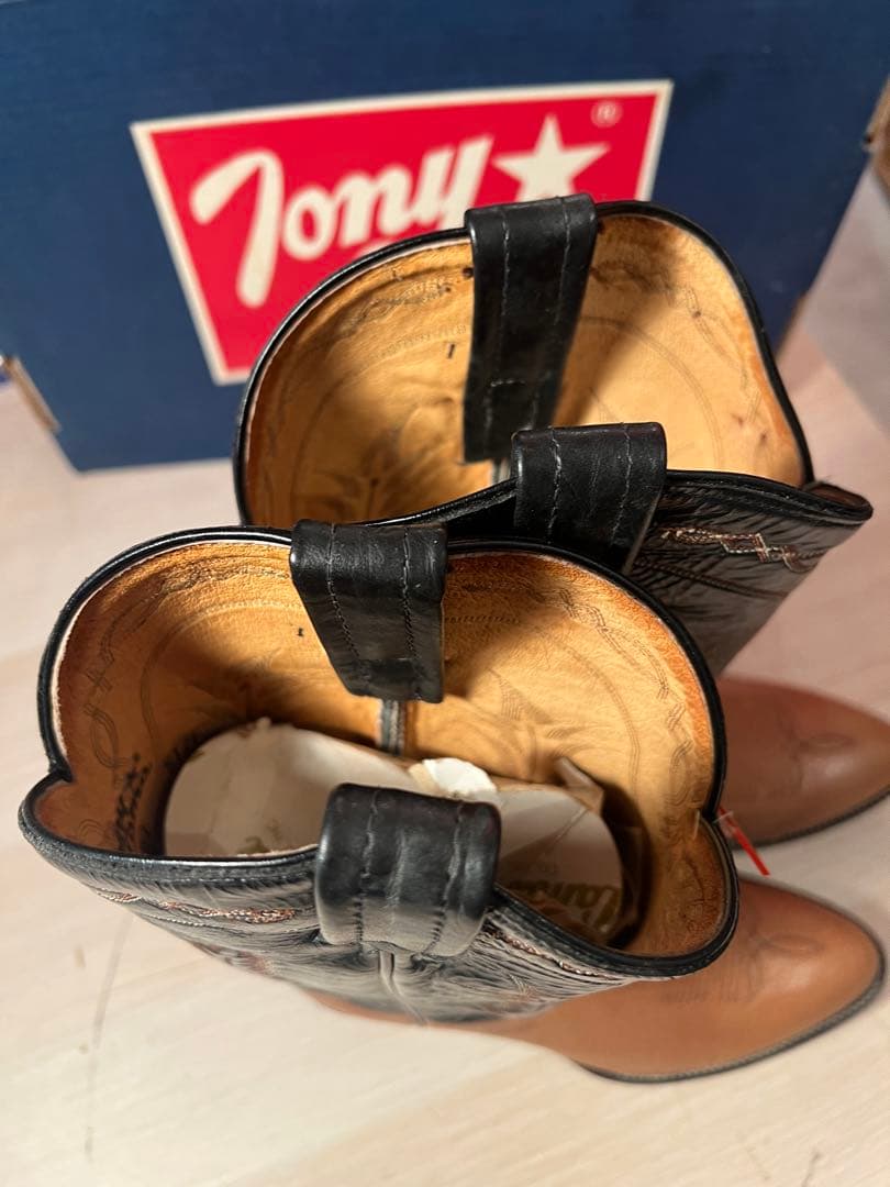 Tony Lama ウエスタンブーツ ブラウン/ブラック8 新品、箱付き