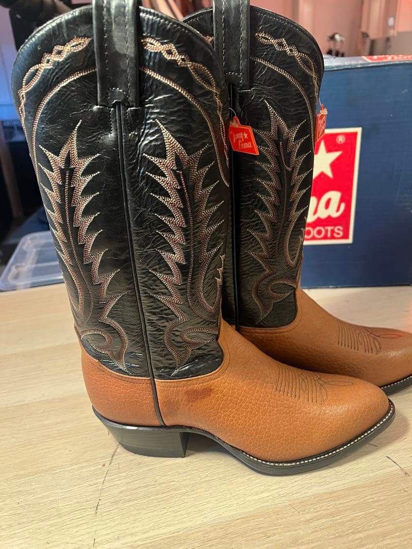 Tony Lama ウエスタンブーツ ブラウン/ブラック8 新品、箱付き