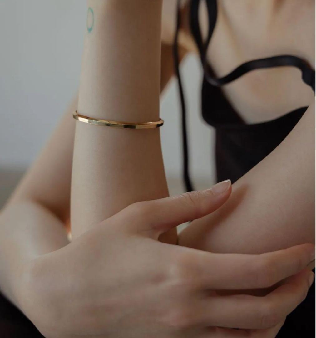 tsui シルバー ゴールド バングルセット