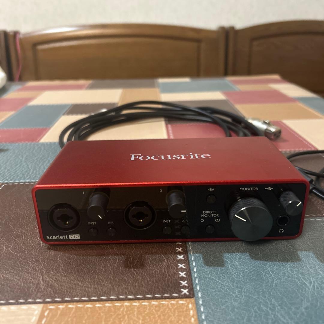 Scarlett 2i2 (gen. 3) オーディオインターフェース