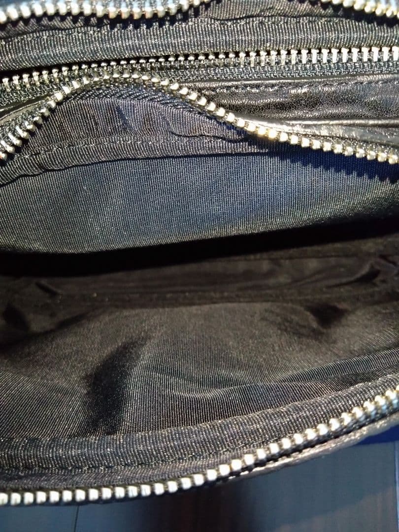 ■新品未使用■CROIX  シールレザー（アザラシ）セカンドバッグ