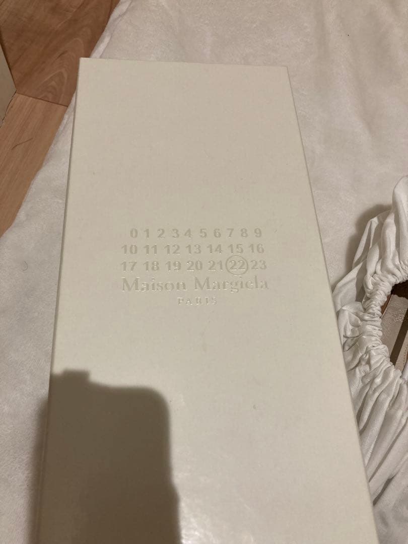 【国内正規店購入】メゾンマルジェラ足袋tabi 22.５㌢〜23㌢ブラウン