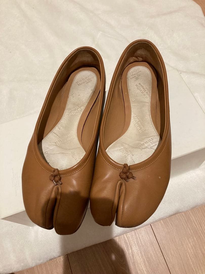 【国内正規店購入】メゾンマルジェラ足袋tabi 22.５㌢〜23㌢ブラウン