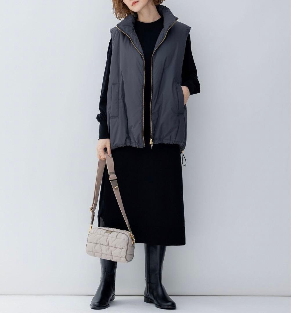 美品 23区 近年モデル 洗える 中綿 パティング ベスト 38 グレー