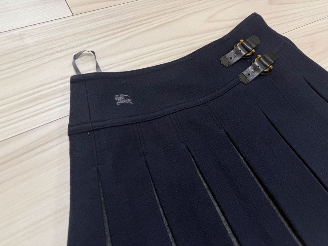 バーバリーブルーレーベル プリーツスカート 36 ネイビー 三陽商会