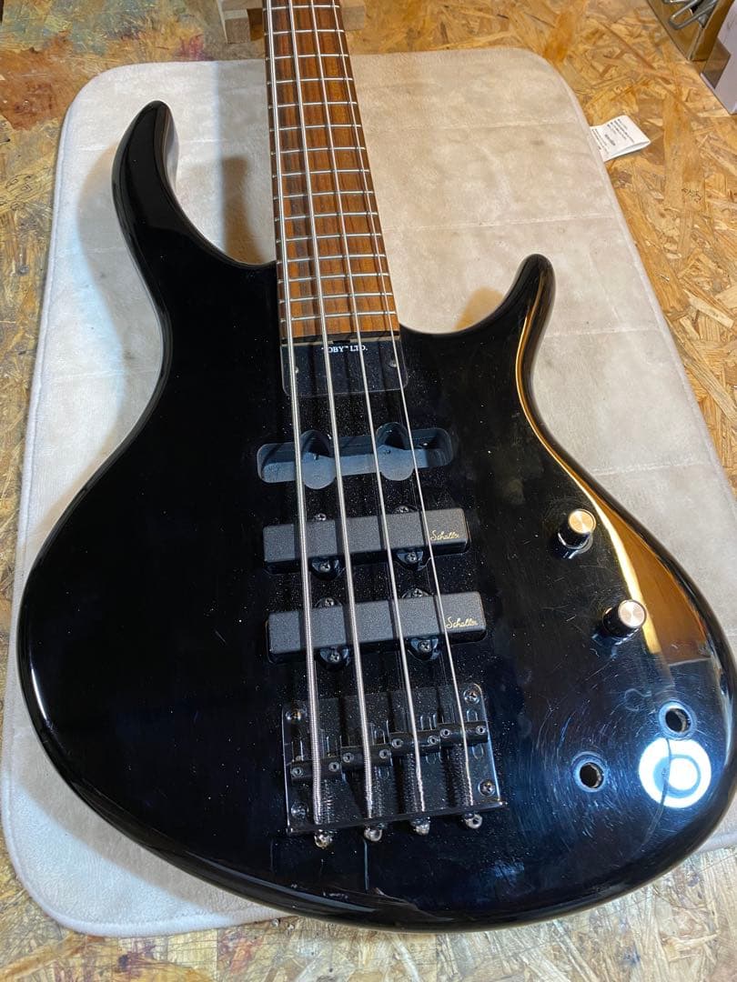 4弦　廉価版tobias 魔改造ジャンク