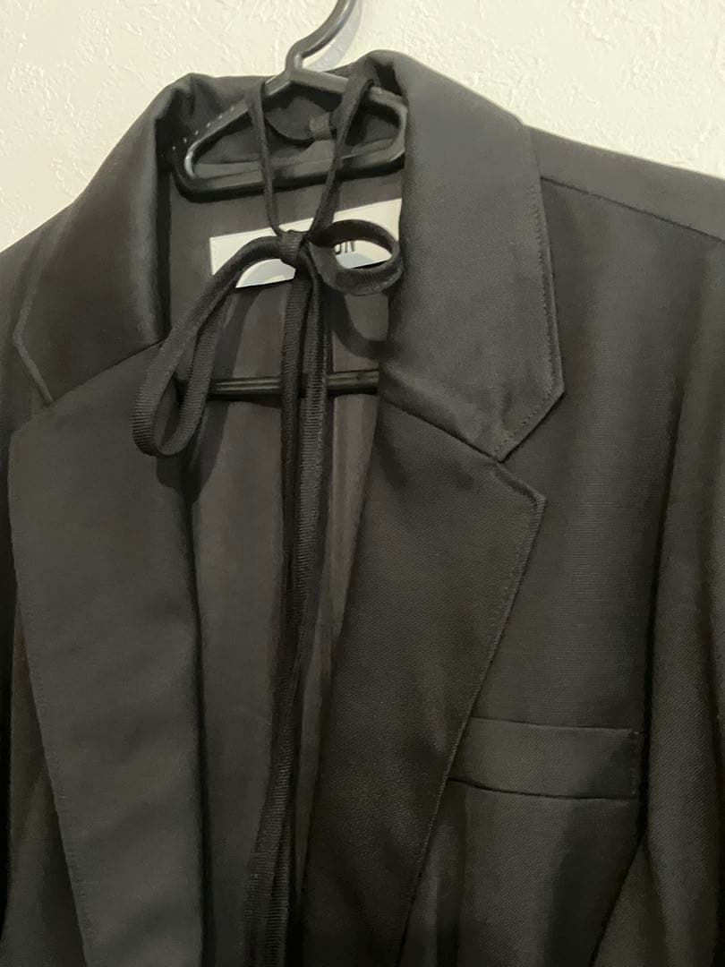 SIIILON Tack airy JKT 黒 ジャケット リボン