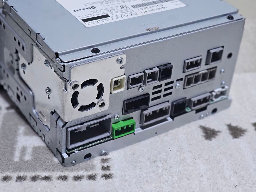 Gathers カーナビ VXM-145VFEi セキュリティコード付き