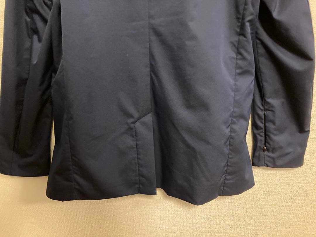 アディダス　セットアップスーツ　　ストレッチ素材　ネイビーカラー　☆美品☆