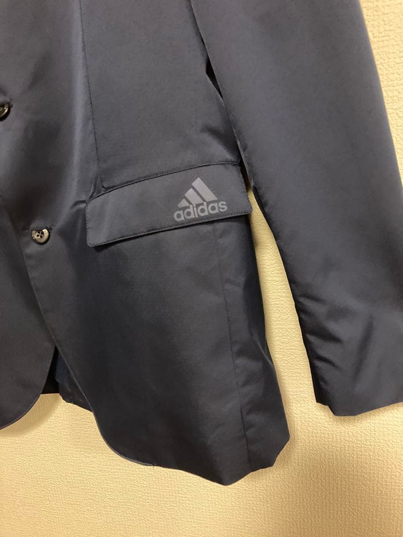 アディダス　セットアップスーツ　　ストレッチ素材　ネイビーカラー　☆美品☆
