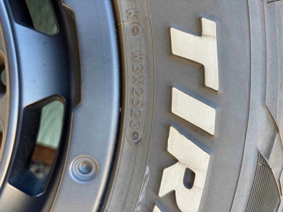 お*ー様 レイズ　チームデイトナM9 ブラックエディション　ハイラックス