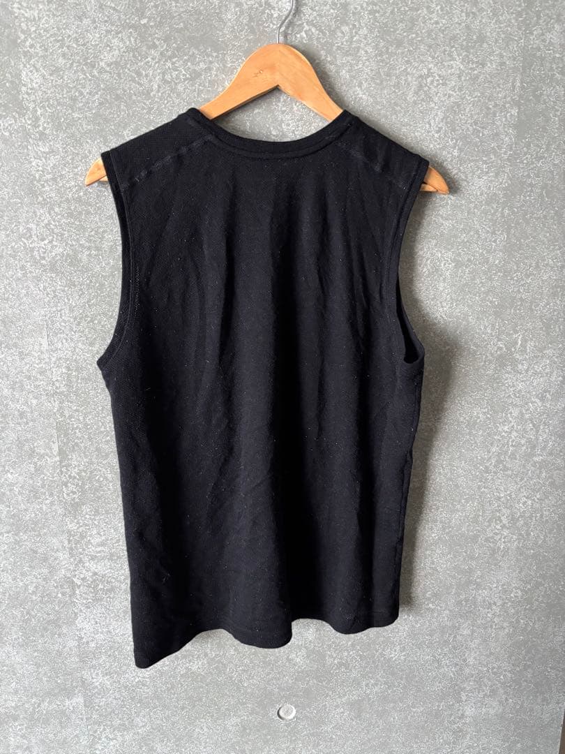 【山と道】DF mesh merino sleeveless 黒 &カーキ　Ｌ