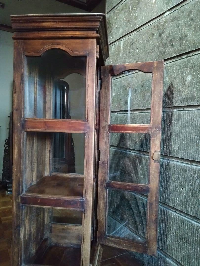 Old Maison 製　ヴィンテージ家具　木製キャビネット　飾り棚　引き取り可